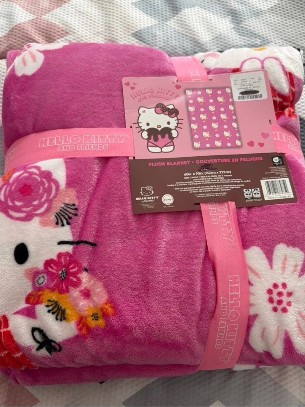 Hello Kitty Plush Throw Blanket - Pink White Black